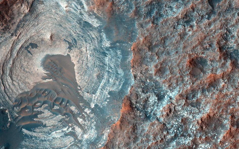 Dunes in a circular depression on Mars, taken by the Mars Reconnaissance Orbiter Dunes in a circular depression on Mars, taken by the Mars Reconnaissance Orbiter